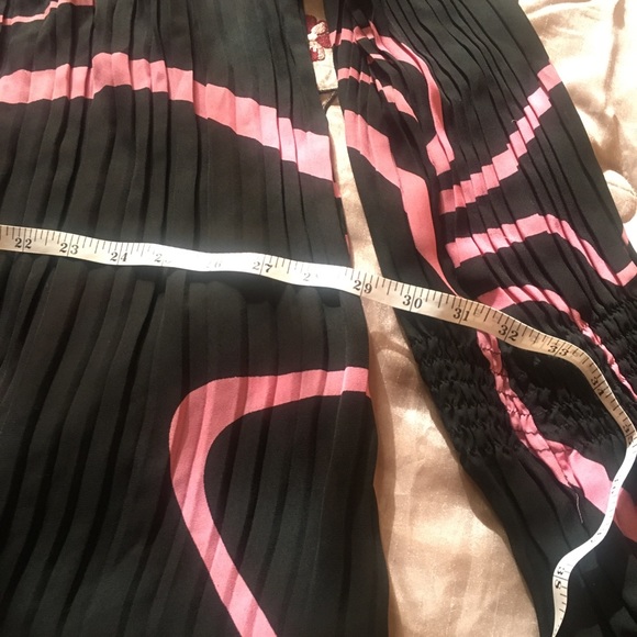 SOLD: Catherines Dress-U-II by Sharon Top - Picture 8 of 8